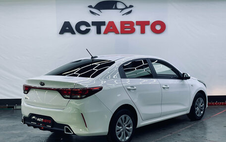 KIA Rio IV, 2021 год, 1 590 000 рублей, 6 фотография