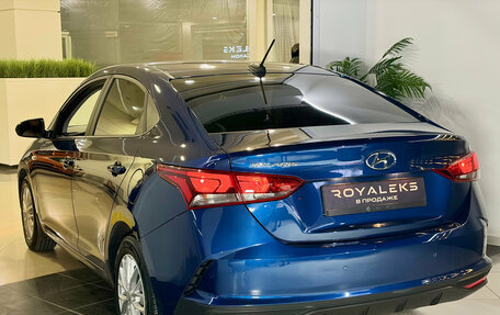 Hyundai Solaris II рестайлинг, 2021 год, 1 807 000 рублей, 4 фотография