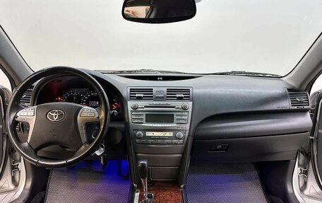 Toyota Camry, 2007 год, 1 120 000 рублей, 9 фотография