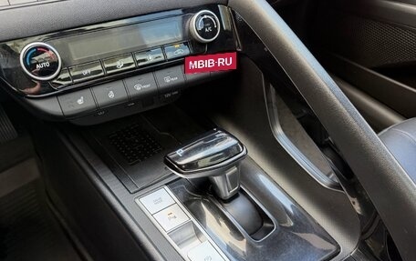 Hyundai Elantra, 2023 год, 1 630 000 рублей, 12 фотография