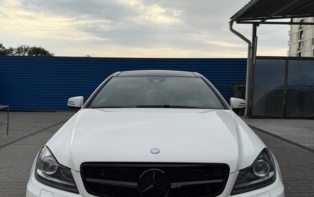 Mercedes-Benz C-Класс, 2013 год, 1 700 000 рублей, 1 фотография