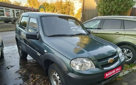 Chevrolet Niva I рестайлинг, 2015 год, 590 000 рублей, 2 фотография
