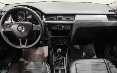 Skoda Rapid I, 2018 год, 919 000 рублей, 19 фотография