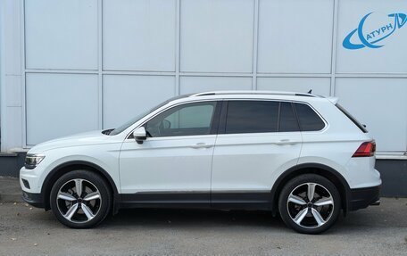 Volkswagen Tiguan II, 2019 год, 2 790 000 рублей, 9 фотография