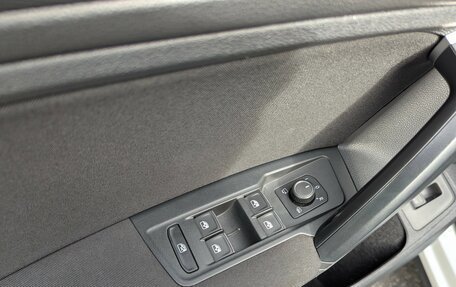 Volkswagen Tiguan II, 2019 год, 2 790 000 рублей, 13 фотография