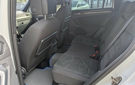 Volkswagen Tiguan II, 2019 год, 2 790 000 рублей, 22 фотография