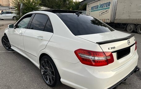 Mercedes-Benz E-Класс, 2011 год, 1 100 000 рублей, 5 фотография