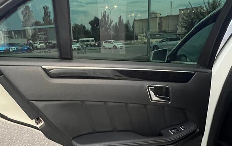 Mercedes-Benz E-Класс, 2011 год, 1 100 000 рублей, 7 фотография