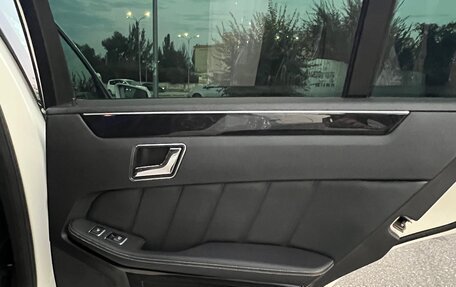 Mercedes-Benz E-Класс, 2011 год, 1 100 000 рублей, 15 фотография
