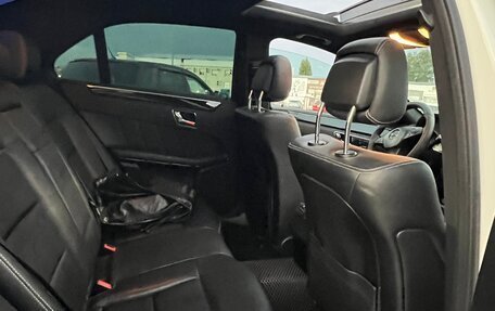 Mercedes-Benz E-Класс, 2011 год, 1 100 000 рублей, 16 фотография