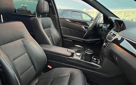 Mercedes-Benz E-Класс, 2011 год, 1 100 000 рублей, 14 фотография