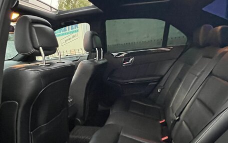 Mercedes-Benz E-Класс, 2011 год, 1 100 000 рублей, 8 фотография