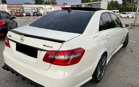Mercedes-Benz E-Класс, 2011 год, 1 100 000 рублей, 18 фотография