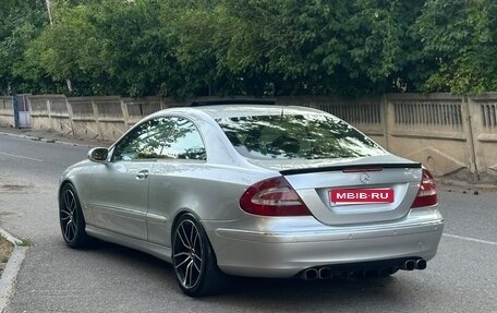 Mercedes-Benz CLK-Класс, 2003 год, 730 000 рублей, 12 фотография