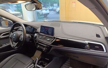 BMW 1 серия, 2021 год, 1 335 000 рублей, 11 фотография