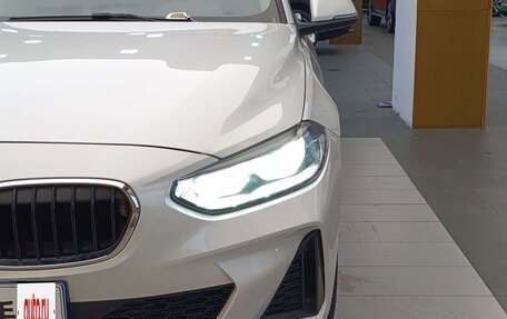 BMW 1 серия, 2021 год, 1 335 000 рублей, 16 фотография