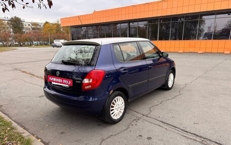 Skoda Fabia II, 2011 год, 400 000 рублей, 5 фотография