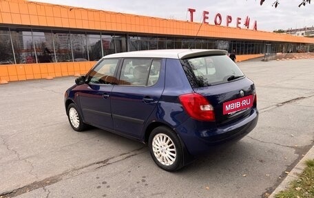 Skoda Fabia II, 2011 год, 400 000 рублей, 7 фотография