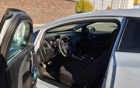 Opel Astra J, 2012 год, 1 000 000 рублей, 5 фотография