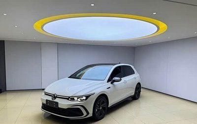 Volkswagen Golf VIII, 2023 год, 1 850 000 рублей, 1 фотография