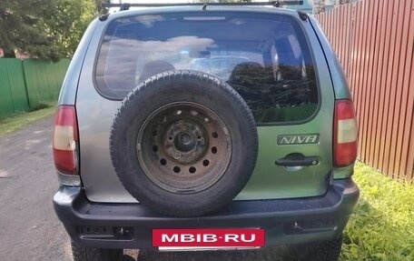 Chevrolet Niva I рестайлинг, 2006 год, 80 000 рублей, 2 фотография