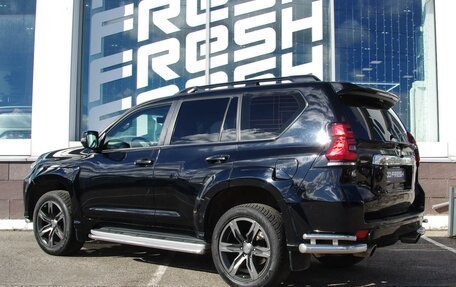 Toyota Land Cruiser Prado 150 рестайлинг 2, 2018 год, 6 199 000 рублей, 2 фотография