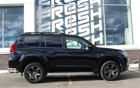 Toyota Land Cruiser Prado 150 рестайлинг 2, 2018 год, 6 199 000 рублей, 5 фотография