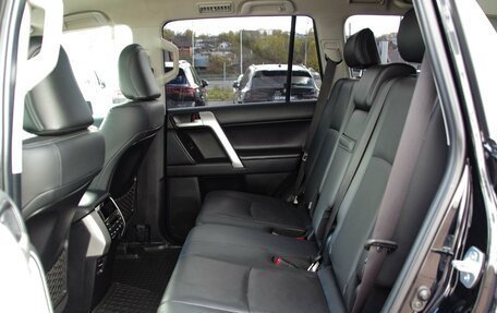 Toyota Land Cruiser Prado 150 рестайлинг 2, 2018 год, 6 199 000 рублей, 8 фотография