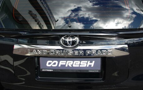 Toyota Land Cruiser Prado 150 рестайлинг 2, 2018 год, 6 199 000 рублей, 30 фотография