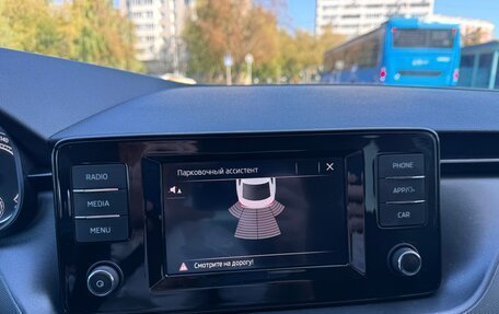 Skoda Rapid II, 2021 год, 1 260 000 рублей, 14 фотография