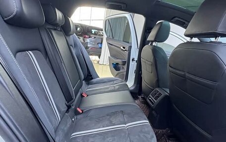 Volkswagen Golf VIII, 2023 год, 1 850 000 рублей, 13 фотография
