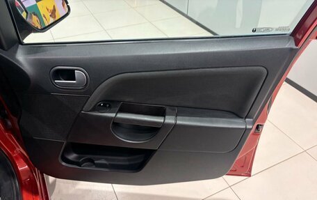 Ford Fiesta, 2006 год, 350 000 рублей, 16 фотография