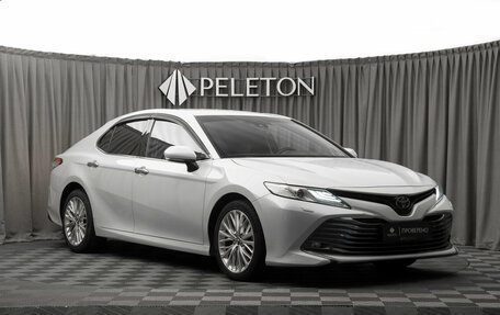 Toyota Camry, 2018 год, 2 700 000 рублей, 2 фотография