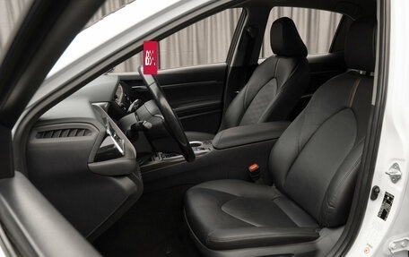 Toyota Camry, 2018 год, 2 700 000 рублей, 12 фотография