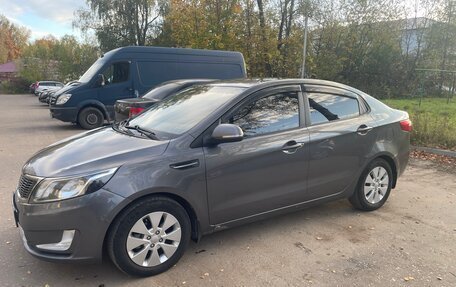 KIA Rio III рестайлинг, 2012 год, 800 000 рублей, 2 фотография