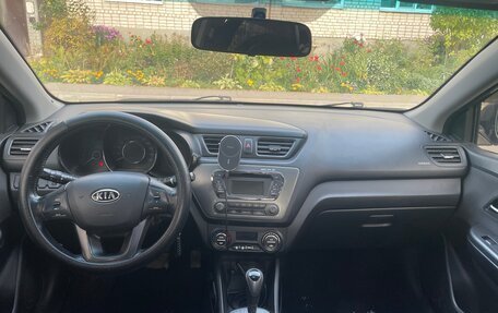 KIA Rio III рестайлинг, 2012 год, 800 000 рублей, 5 фотография