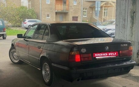 BMW 5 серия, 1988 год, 320 000 рублей, 5 фотография
