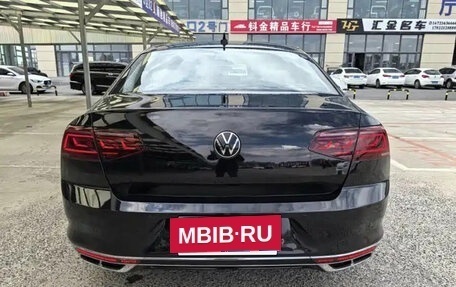 Volkswagen Passat B8 рестайлинг, 2022 год, 1 850 000 рублей, 5 фотография