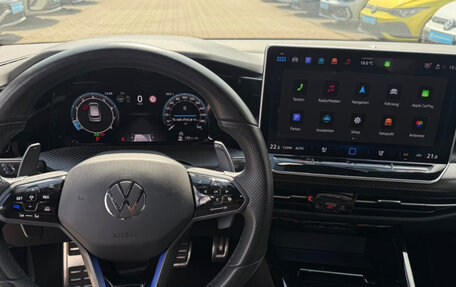 Volkswagen Golf VIII, 2025 год, 2 450 000 рублей, 9 фотография
