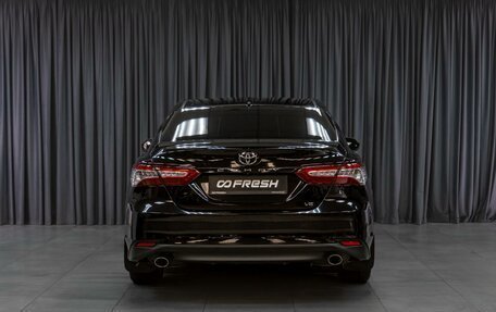 Toyota Camry, 2019 год, 3 210 000 рублей, 4 фотография