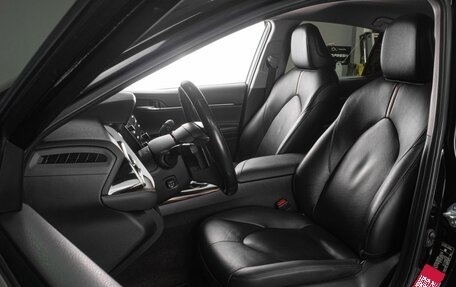 Toyota Camry, 2019 год, 3 210 000 рублей, 14 фотография