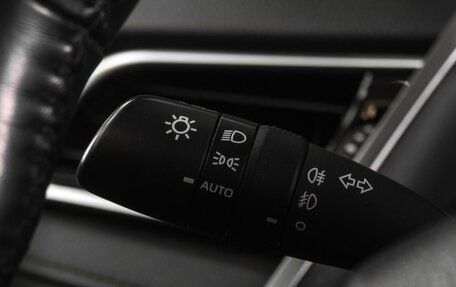 Toyota Camry, 2019 год, 3 210 000 рублей, 24 фотография