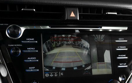 Toyota Camry, 2019 год, 3 210 000 рублей, 19 фотография