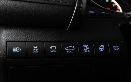 Toyota Camry, 2019 год, 3 210 000 рублей, 26 фотография