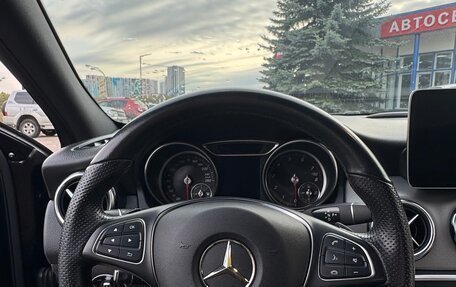 Mercedes-Benz GLA, 2019 год, 2 300 000 рублей, 6 фотография