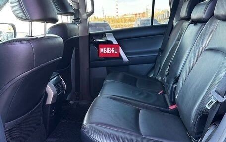 Toyota Land Cruiser Prado 150 рестайлинг 2, 2010 год, 2 350 000 рублей, 12 фотография