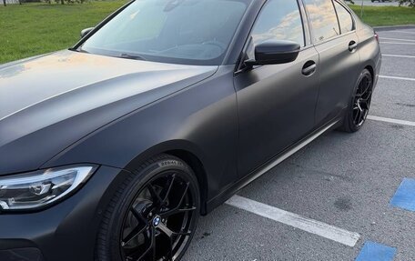 BMW 3 серия, 2021 год, 3 920 000 рублей, 3 фотография