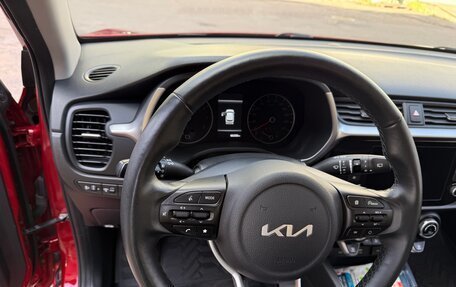 KIA Rio IV, 2021 год, 1 890 000 рублей, 18 фотография