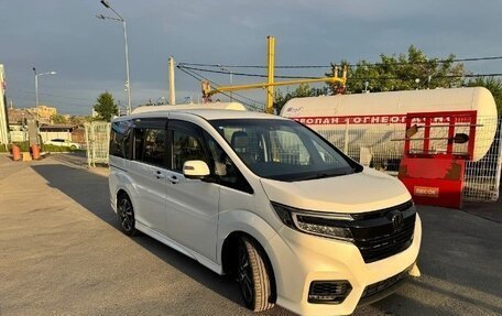 Honda Stepwgn IV, 2021 год, 2 250 000 рублей, 7 фотография