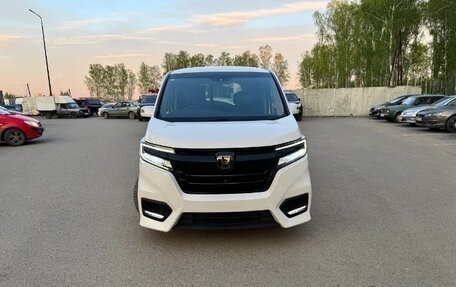 Honda Stepwgn IV, 2021 год, 2 250 000 рублей, 4 фотография